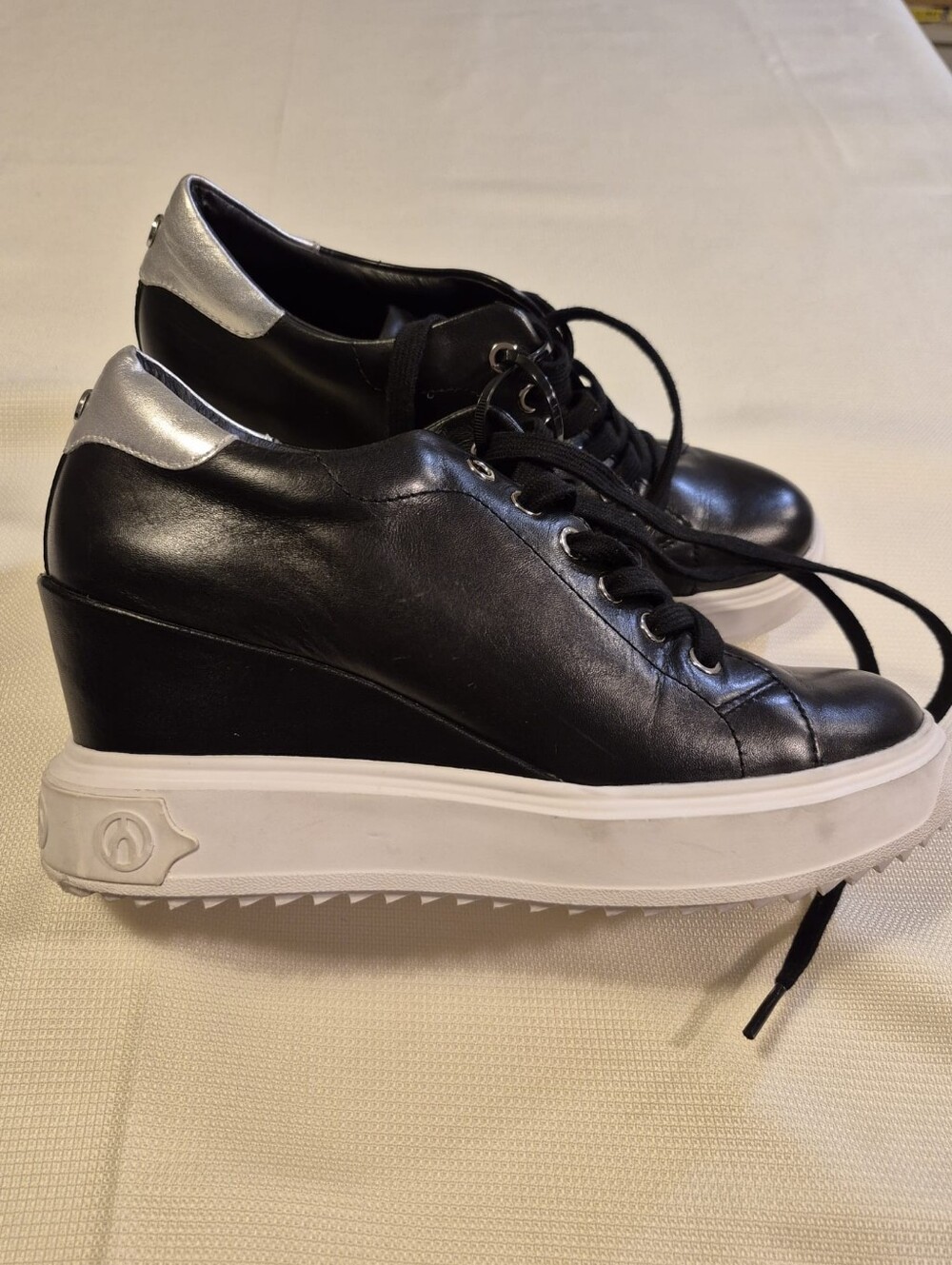 Wishbone Wedge Sneakers